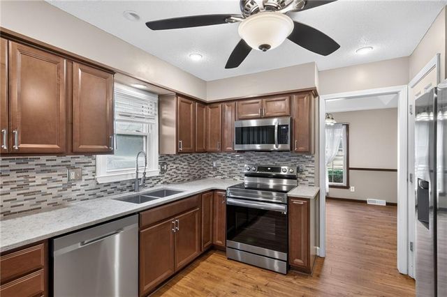 609 Nashua Road, Liberty, MO 64068