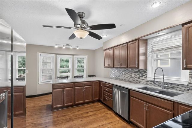 609 Nashua Road, Liberty, MO 64068