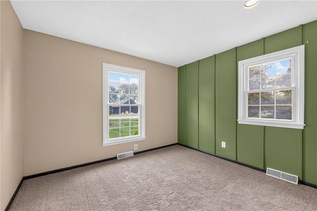 609 Nashua Road, Liberty, MO 64068