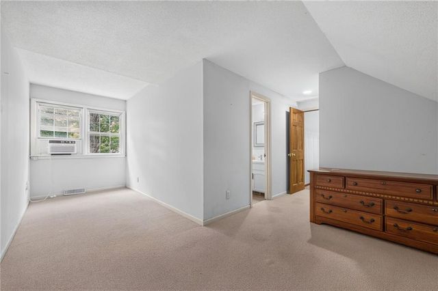 609 Nashua Road, Liberty, MO 64068
