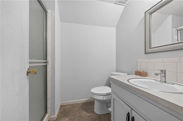 609 Nashua Road, Liberty, MO 64068