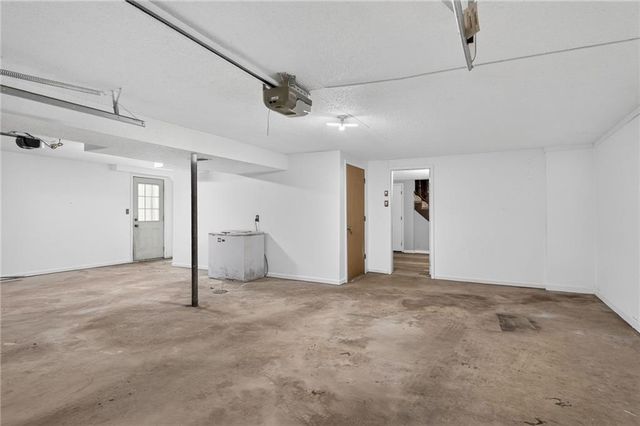 609 Nashua Road, Liberty, MO 64068