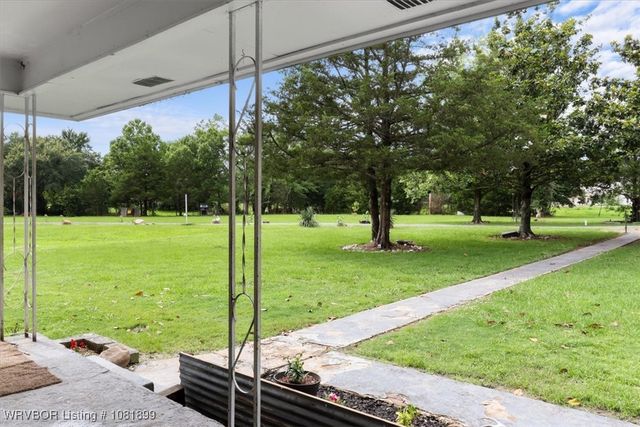 3647 SE 63 Highway, Talihina, OK 74571