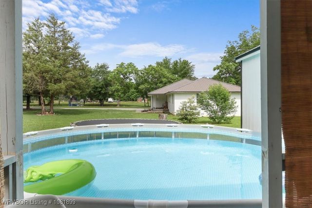 3647 SE 63 Highway, Talihina, OK 74571