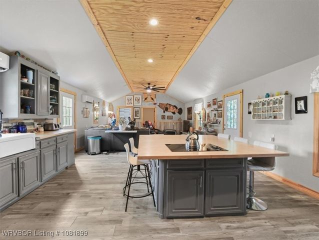 3647 SE 63 Highway, Talihina, OK 74571