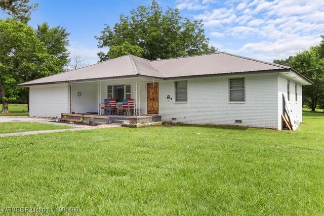 3647 SE 63 Highway, Talihina, OK 74571