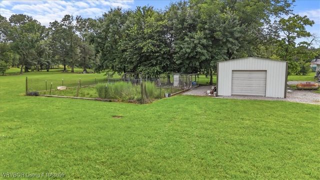 3647 SE 63 Highway, Talihina, OK 74571