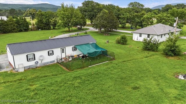 3647 SE 63 Highway, Talihina, OK 74571