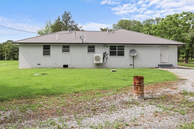 3647 SE 63 Highway, Talihina, OK 74571