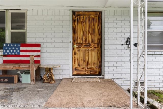3647 SE 63 Highway, Talihina, OK 74571