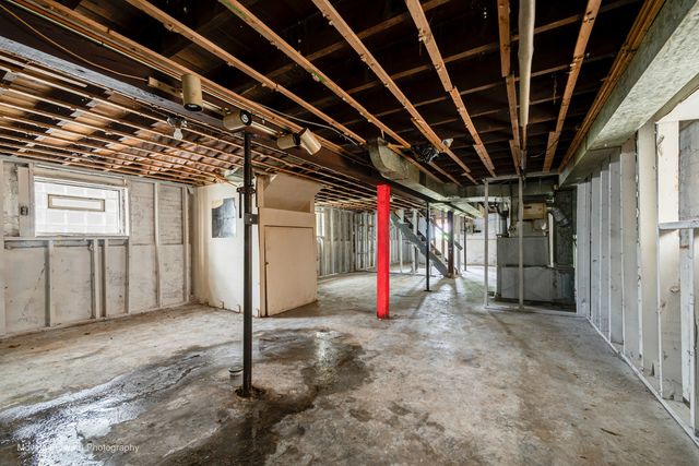 8618 S Loomis Boulevard, Chicago, IL 60620