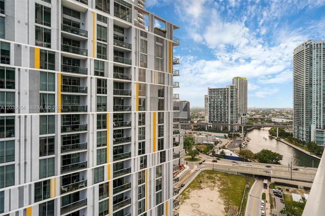 41 SE 5th Street 1202, Miami, FL 33131