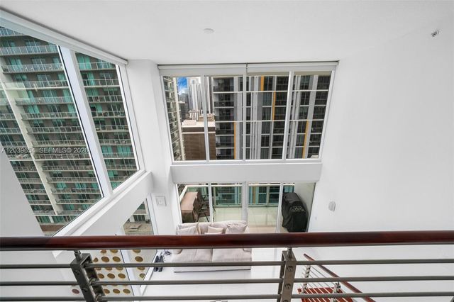 41 SE 5th Street 1202, Miami, FL 33131
