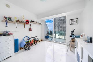 41 SE 5th Street 1202, Miami, FL 33131