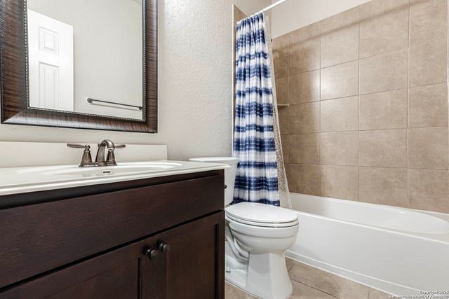 25606 Poerner Trl, San Antonio, TX 78261