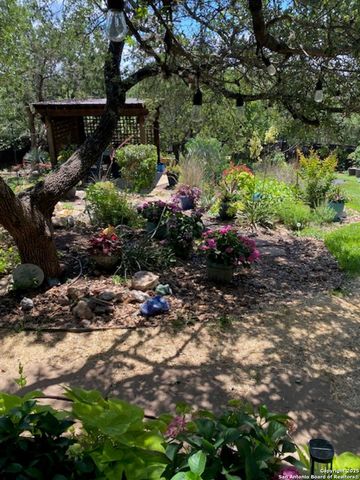 25606 Poerner Trl, San Antonio, TX 78261