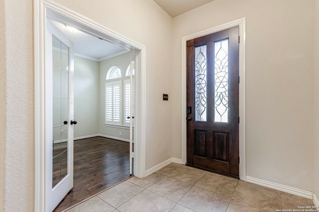 25606 Poerner Trl, San Antonio, TX 78261
