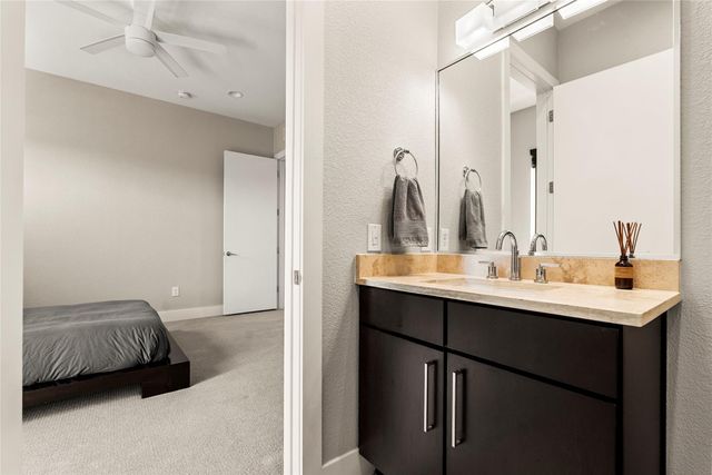 1101 Ivean Pearson RD 203, Lago Vista, TX 78645