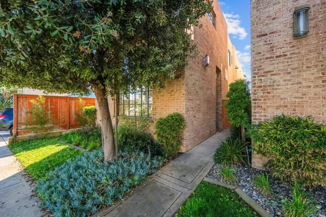 907 S Tremont Street, Oceanside, CA 92054