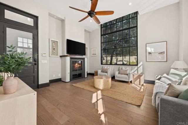 907 S Tremont Street, Oceanside, CA 92054