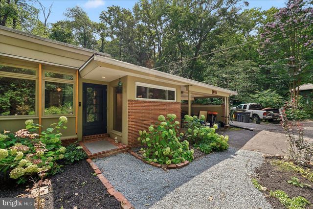 8706 23RD AVE, Hyattsville, MD 20783