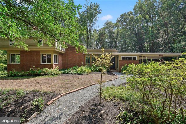 8706 23RD AVE, Hyattsville, MD 20783