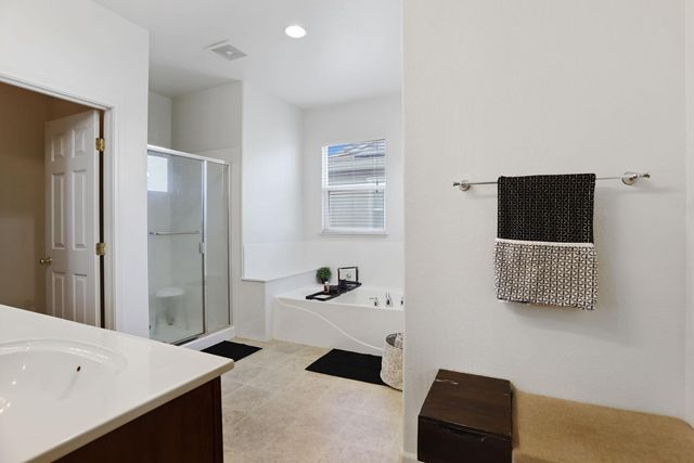 5222 Loki Ln, Stockton, CA 95219