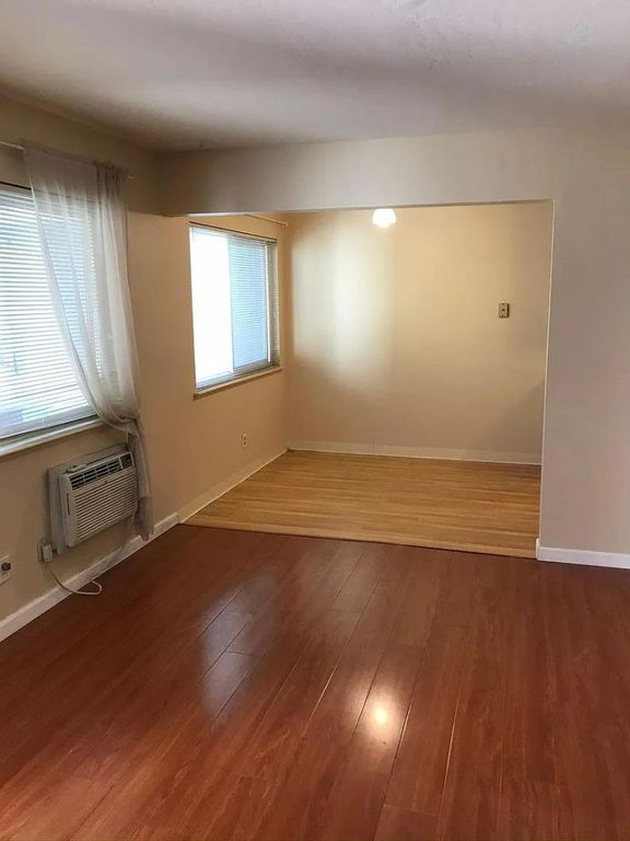 Image 13 of property listing at 35 Lavonne Drive, Campbell, CA 95008