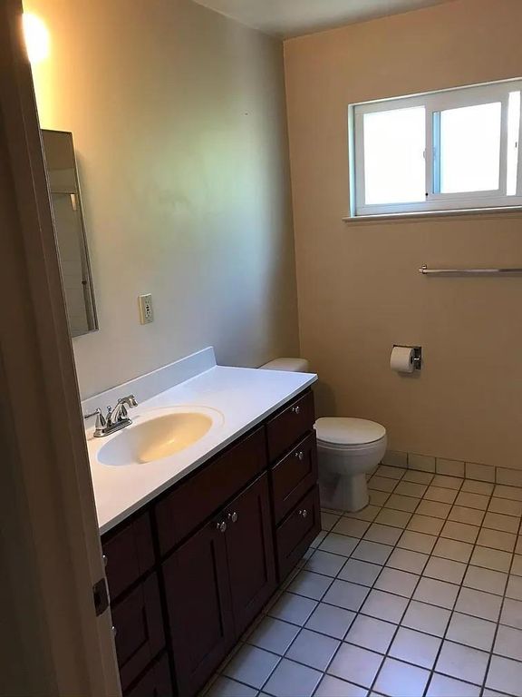 Image 17 of property listing at 35 Lavonne Drive, Campbell, CA 95008