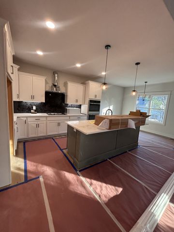 112 Apple Blossom Ct, Clarksville, TN 37042