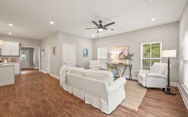 14 Bittie Cir, Beaufort, SC 29906