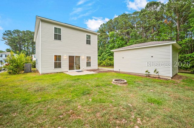 14 Bittie Cir, Beaufort, SC 29906