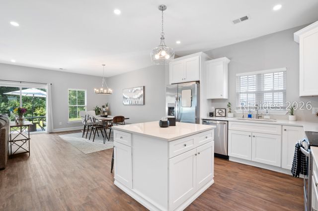 14 Bittie Cir, Beaufort, SC 29906