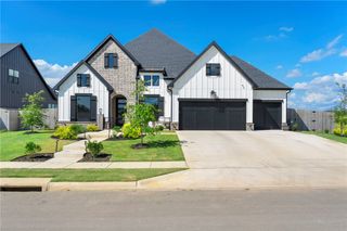 8815 Starry Night Drive, Bentonville, AR 72713