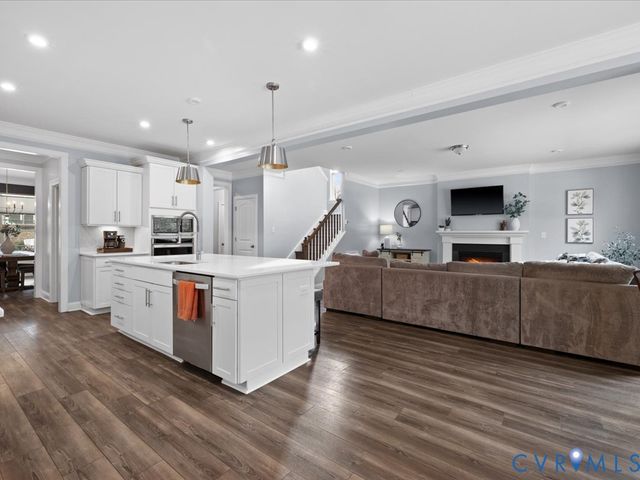 10144 Peach Blossom Rd, Mechanicsville, VA 23116