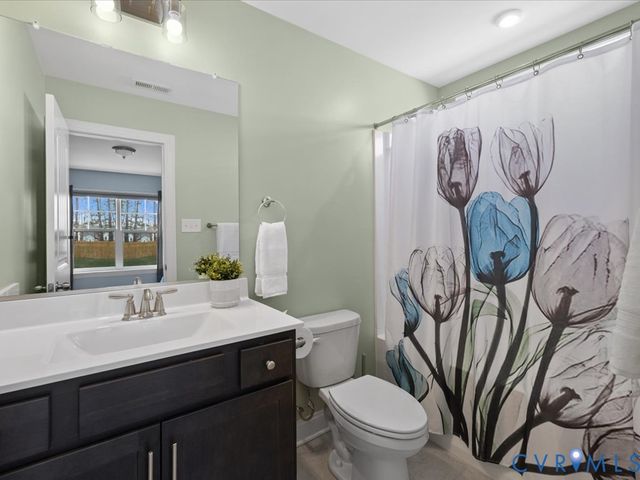 10144 Peach Blossom Rd, Mechanicsville, VA 23116