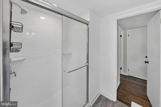 520 RANDALL AVE, Hamilton, NJ 08610