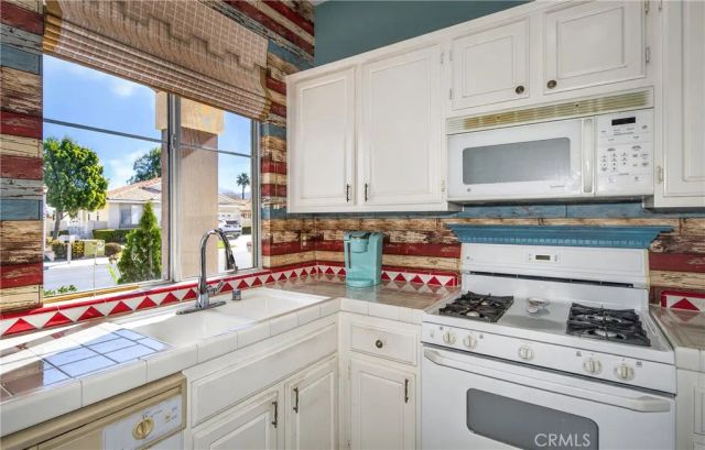 1125 Laguna Seca Court, Banning, CA 92220