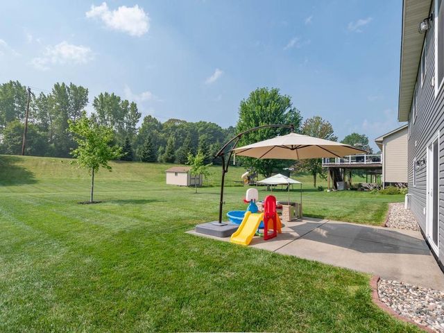 2464 River Bend Trail, Mayer, MN 55360