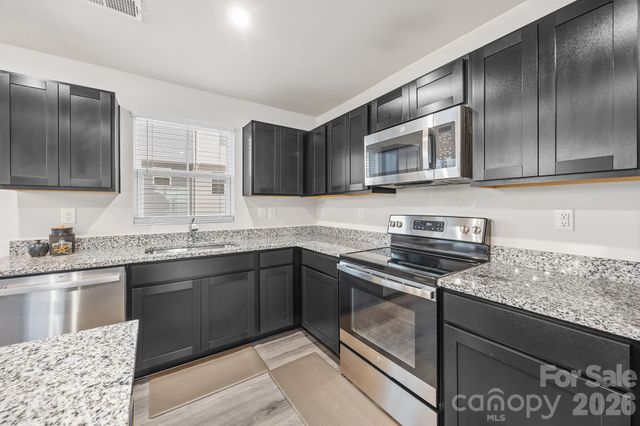 3021 Fiddlewood Street, Charlotte, NC 28214