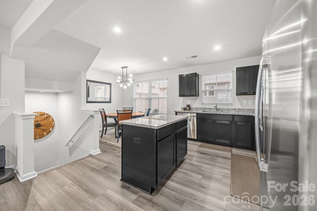 3021 Fiddlewood Street, Charlotte, NC 28214