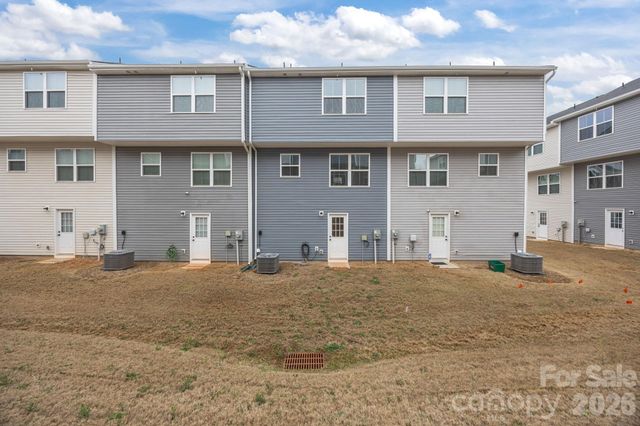 3021 Fiddlewood Street, Charlotte, NC 28214