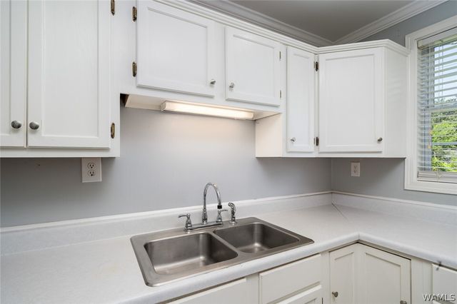 102 Springbrook, Tuscaloosa, AL 35405