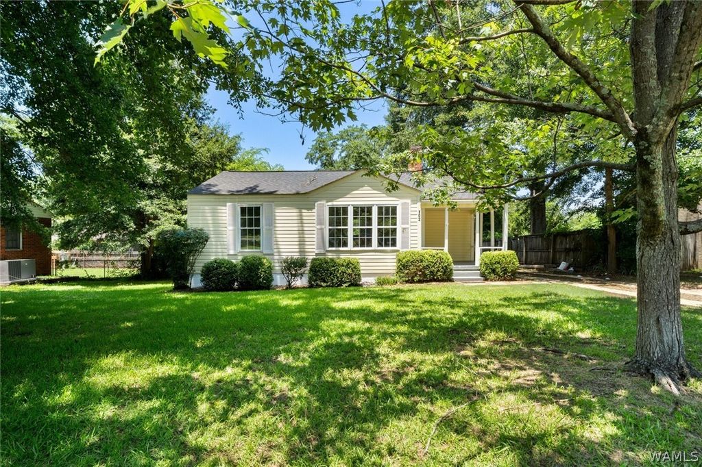 102 Springbrook, Tuscaloosa, AL 35405