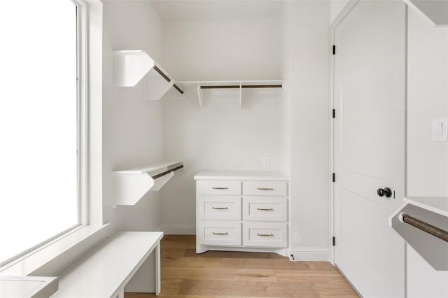 1355 Bluebonnet Ridge Drive, Chappell Hill, TX 77426