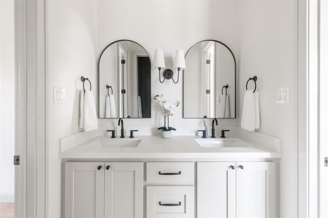 1355 Bluebonnet Ridge Drive, Chappell Hill, TX 77426