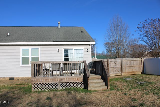 212 Sunridge Lane, Pikeville, NC 27863