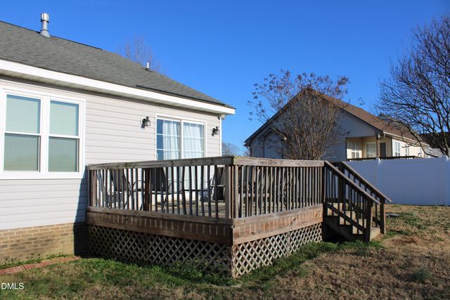 212 Sunridge Lane, Pikeville, NC 27863