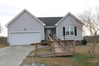 212 Sunridge Lane, Pikeville, NC 27863