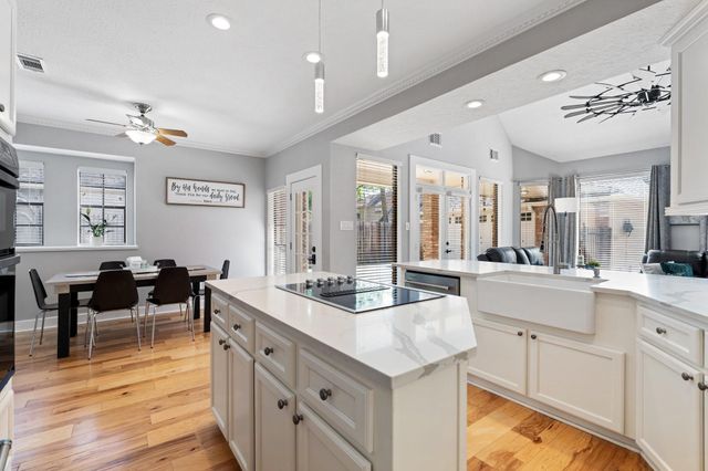 6010 Spanish Oak Way, Spring, TX 77379